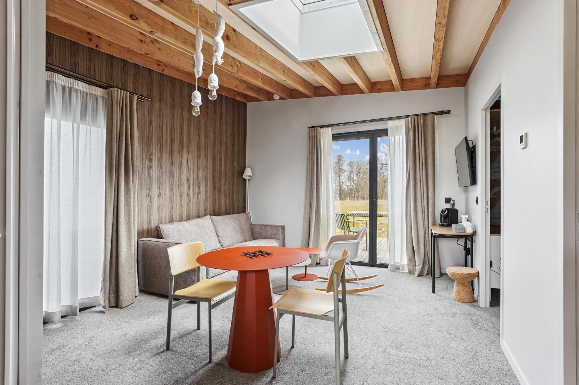 Domaine De L'Epau Eco-Resort Yvré-lʼÉvêque Exterior foto